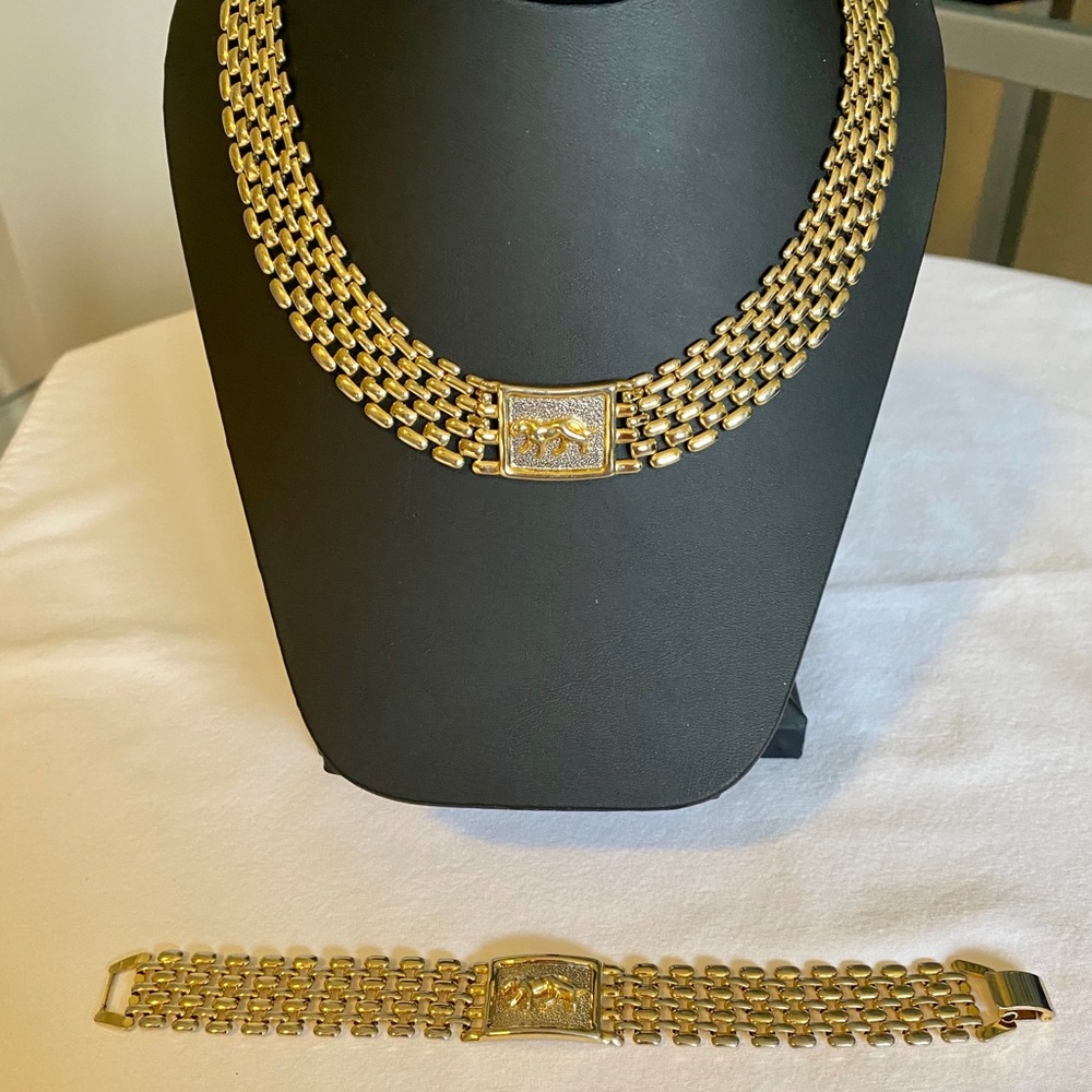 Gold and silver jewelry set.